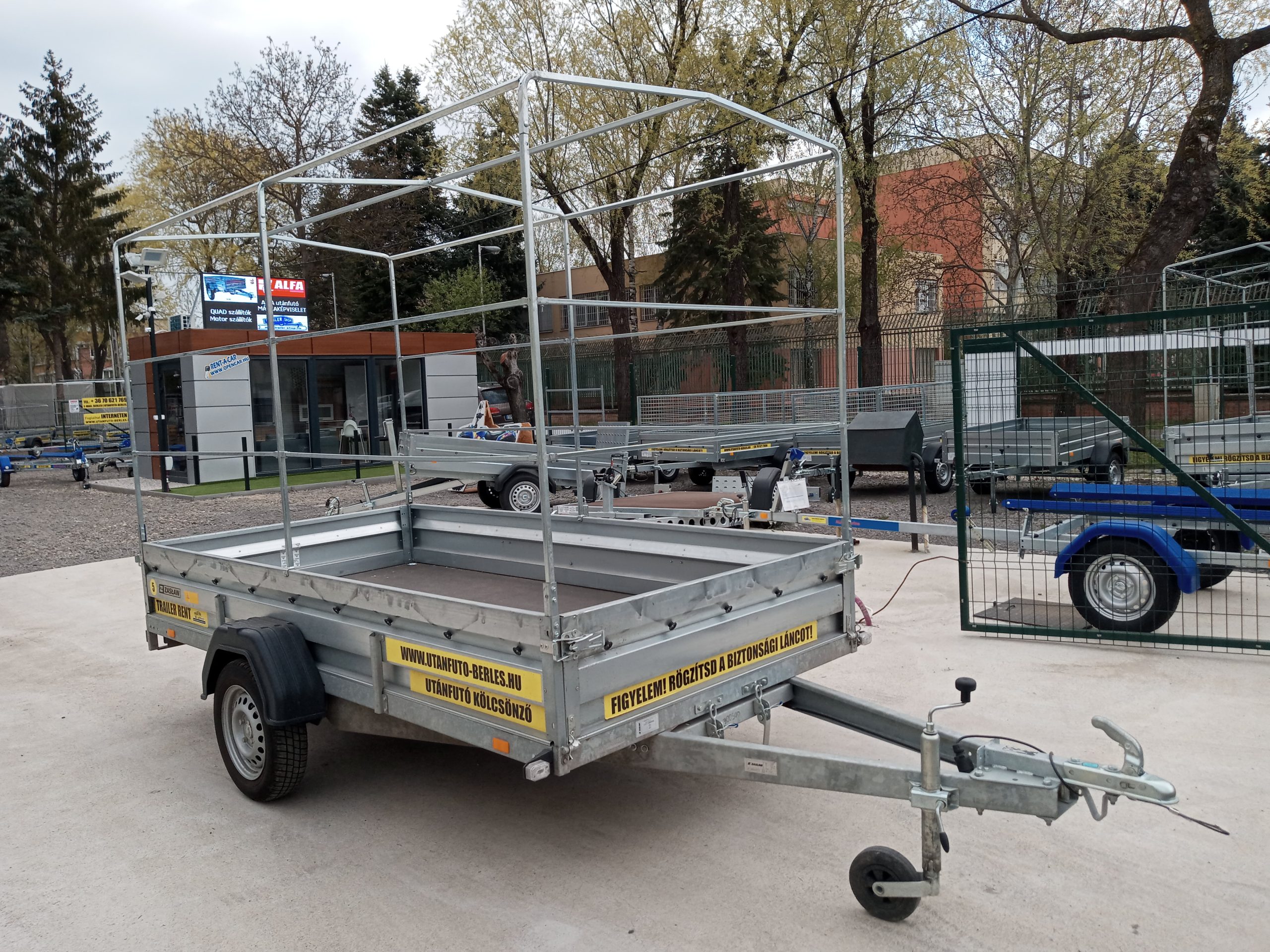 ZASLAW 300 SUD (3m x 1,5m UTÁNFUTÓ) - Image 4